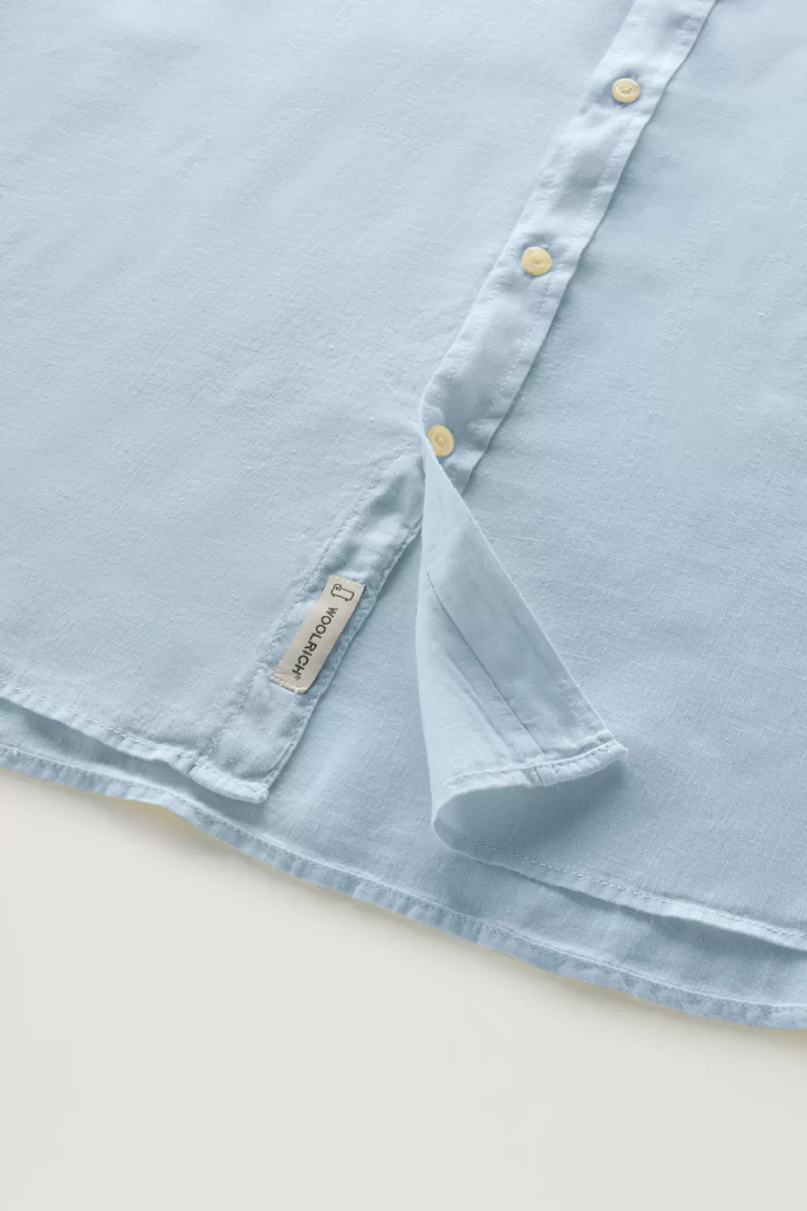 Uomo Woolrich Camicie>Camicia In Puro Lino Tinta In Capo Con Colletto Alla Coreana