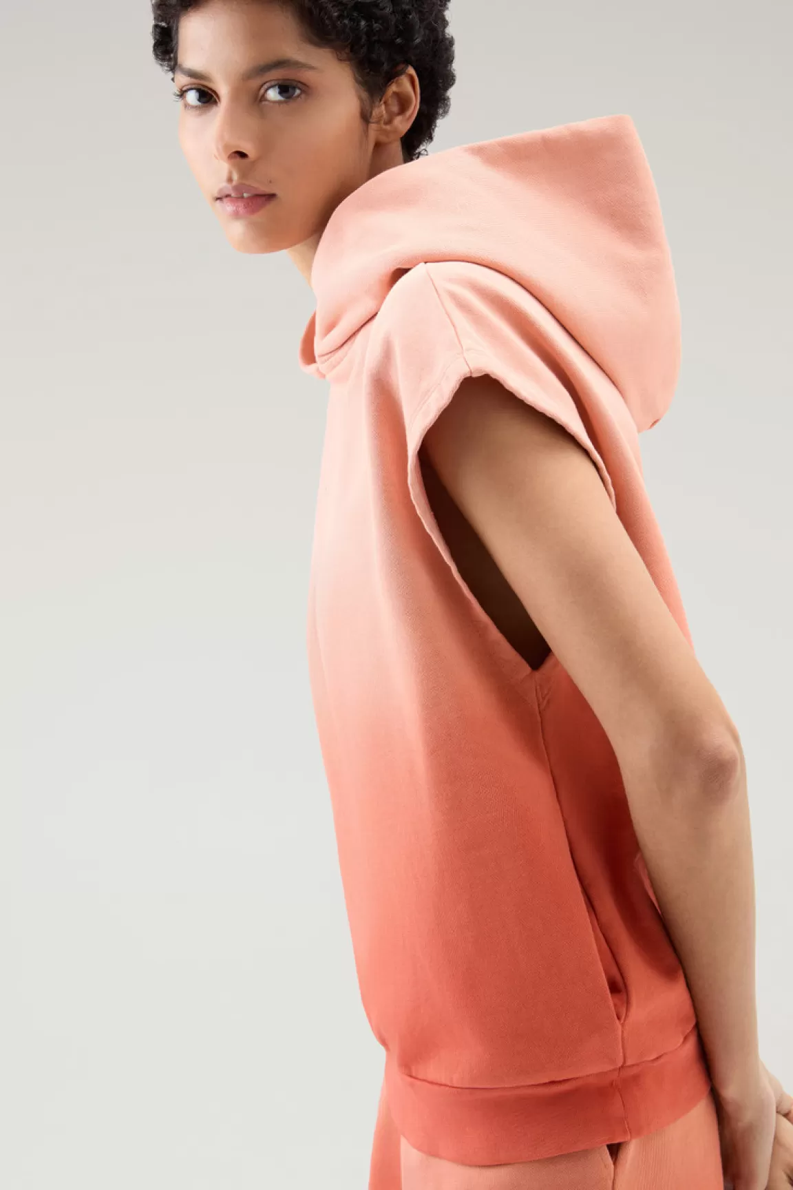 Donna Woolrich Felpe>Felpa Smanicata Con Cappuccio In Puro Cotone Tinta In Capo