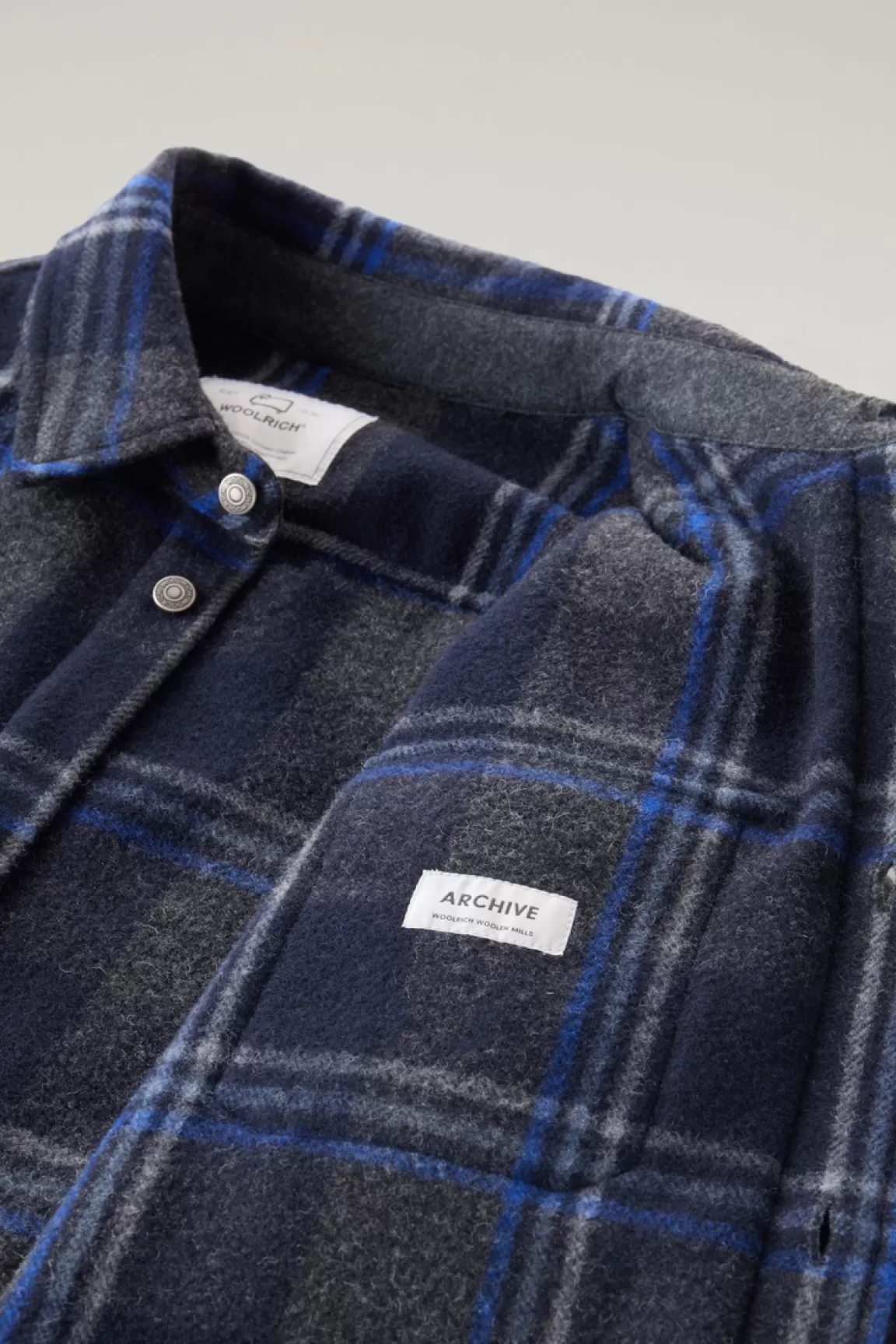 Uomo Woolrich Giacche a camicia>Giacca A Camicia Alaskan A Quadri In Misto Lana Italiana Riciclata