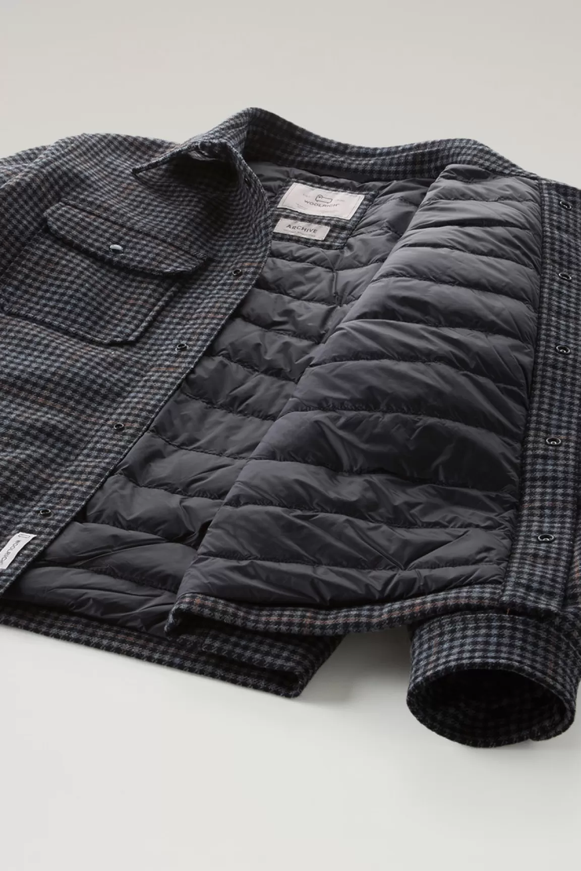 Uomo Woolrich Giacche a camicia | Giacche>Giacca A Camicia Imbottita Alaskan A Quadri In Misto Lana Italiana Riciclata