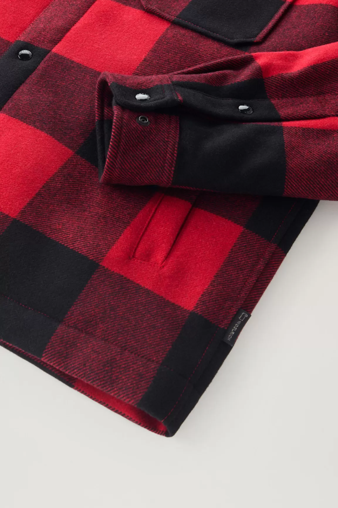Uomo Woolrich Giacche a camicia | Giacche>Giacca A Camicia Imbottita Alaskan A Quadri In Misto Lana Italiana Riciclata