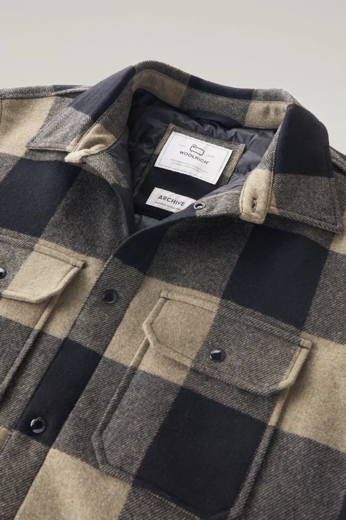 Uomo Woolrich Giacche a camicia | Giacche>Giacca A Camicia Imbottita Alaskan A Quadri In Misto Lana Italiana Riciclata