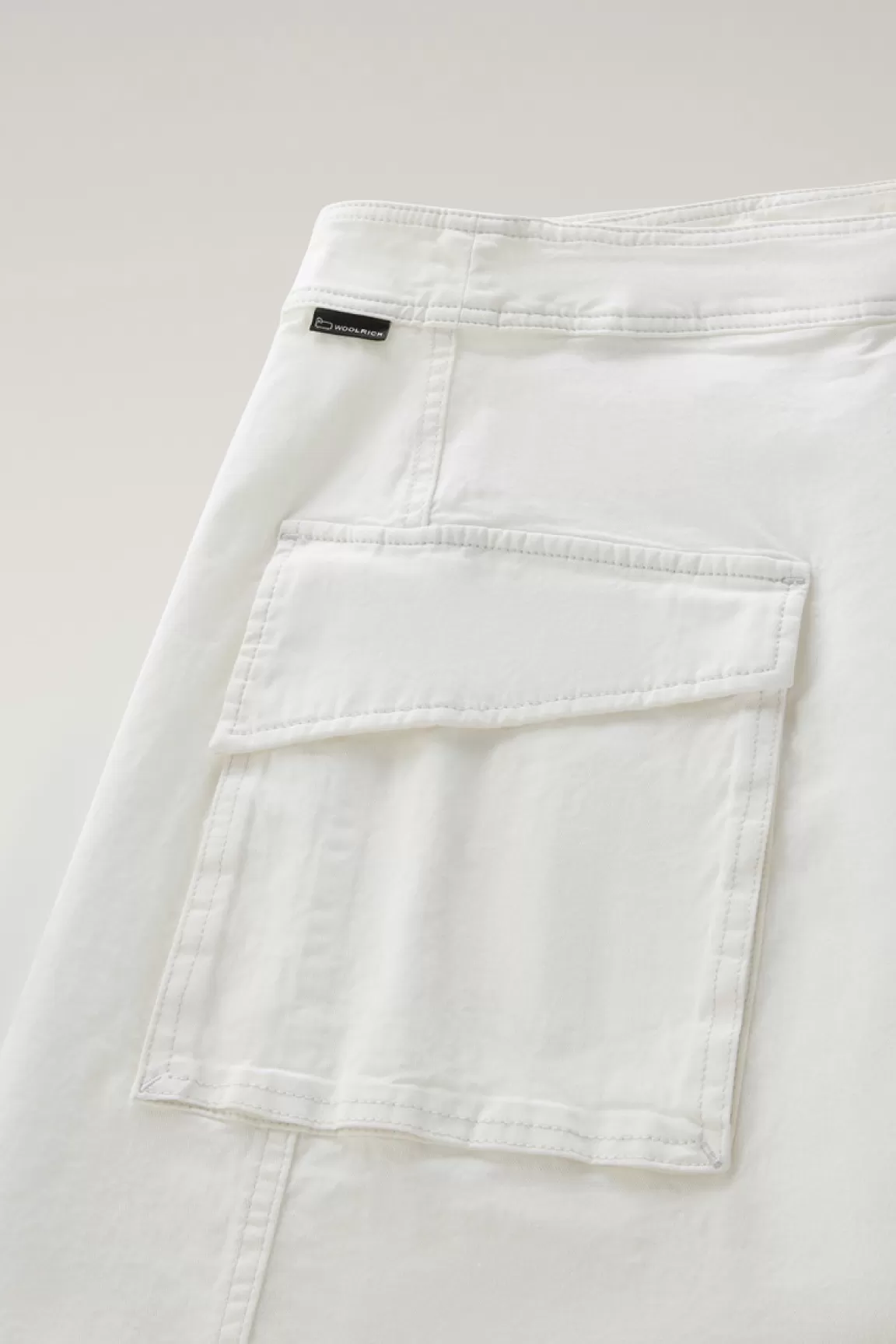 Donna Woolrich Vestiti e gonne>Gonna Cargo A Portafoglio Tinta In Capo In Twill Di Cotone