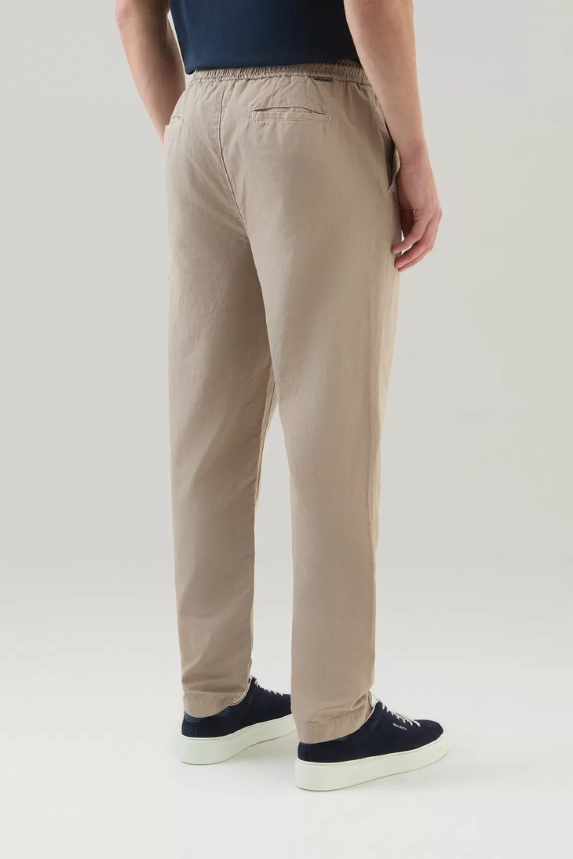 Uomo Woolrich Pantaloni e pantaloncini>Pantaloni Cargo In Misto Cotone E Lino Tinti In Capo