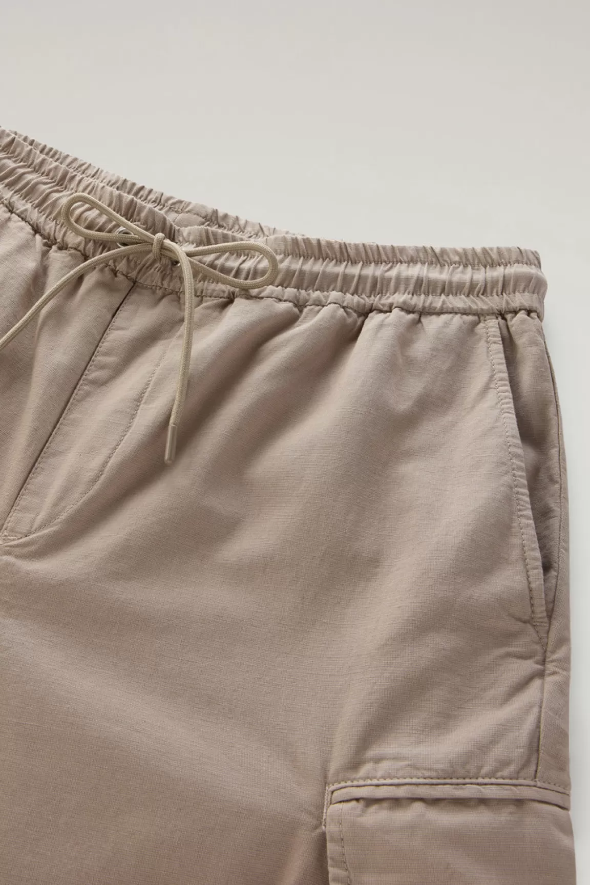 Uomo Woolrich Pantaloni e pantaloncini>Pantaloni Cargo In Misto Cotone E Lino Tinti In Capo