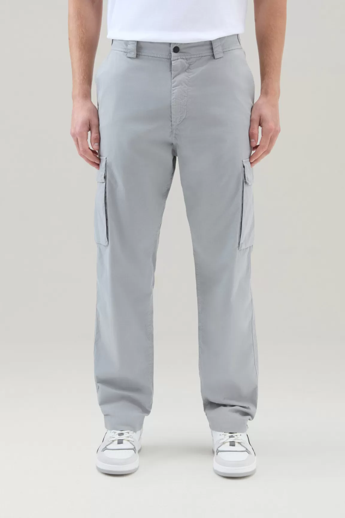 Uomo Woolrich Pantaloni e pantaloncini>Pantaloni Cargo Tinti In Capo In Gabardina Di Puro Cotone