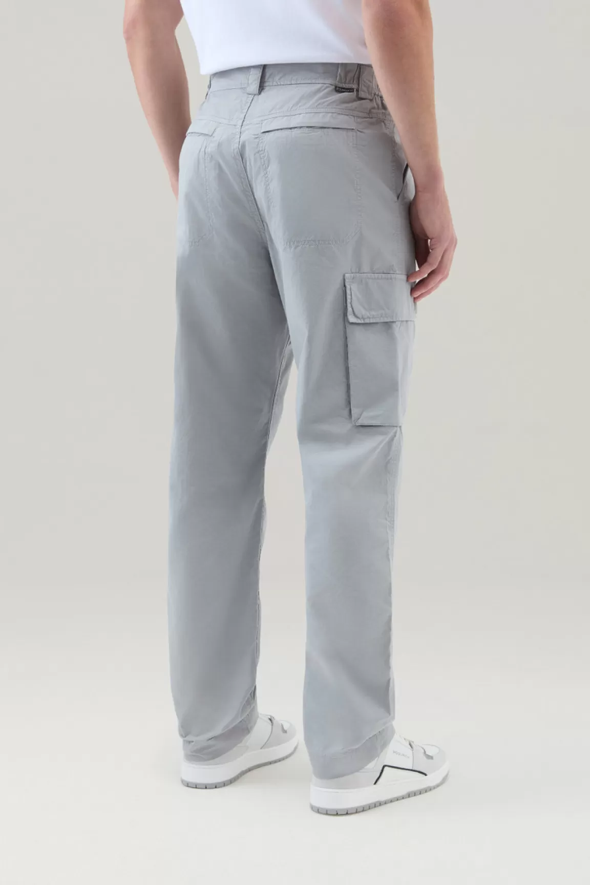 Uomo Woolrich Pantaloni e pantaloncini>Pantaloni Cargo Tinti In Capo In Gabardina Di Puro Cotone