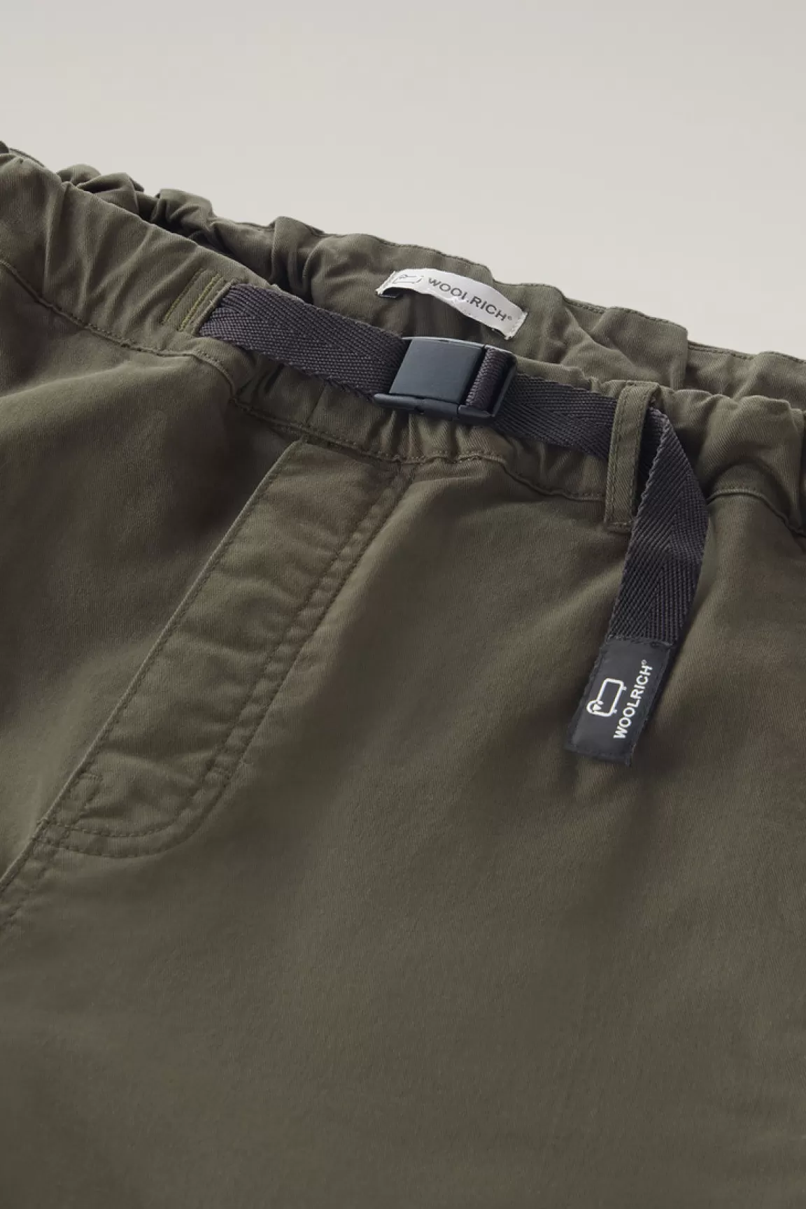Uomo Woolrich Pantaloni e pantaloncini>Pantaloni Chino Tinti In Capo In Twill Di Cotone Elasticizzato
