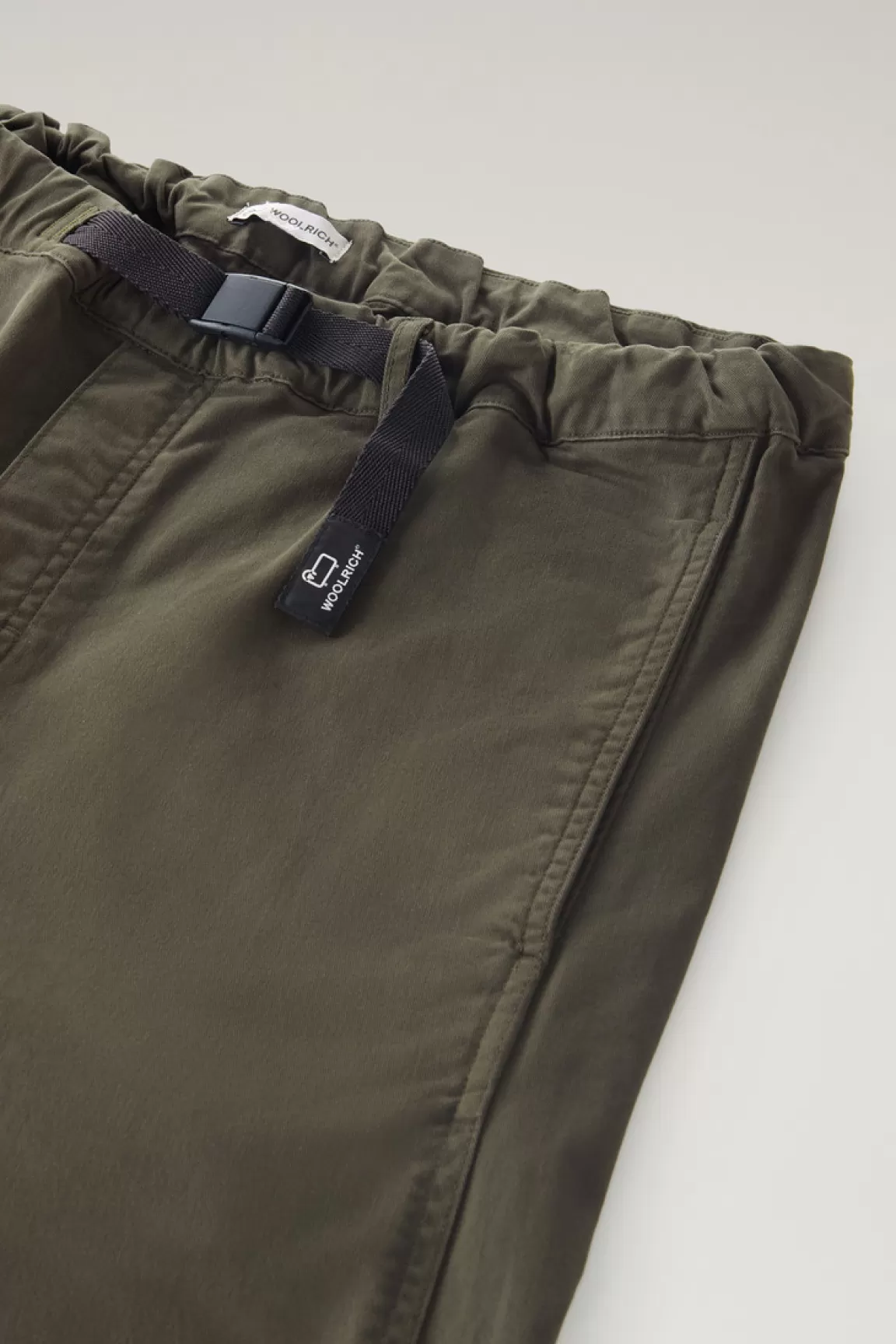 Uomo Woolrich Pantaloni e pantaloncini>Pantaloni Chino Tinti In Capo In Twill Di Cotone Elasticizzato