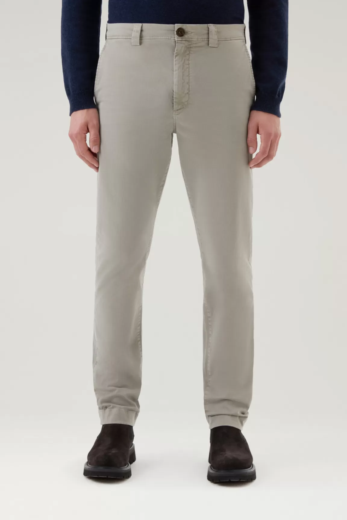 Uomo Woolrich Pantaloni e pantaloncini>Pantaloni Chino Tinti In Capo In Twill Di Cotone Elasticizzato