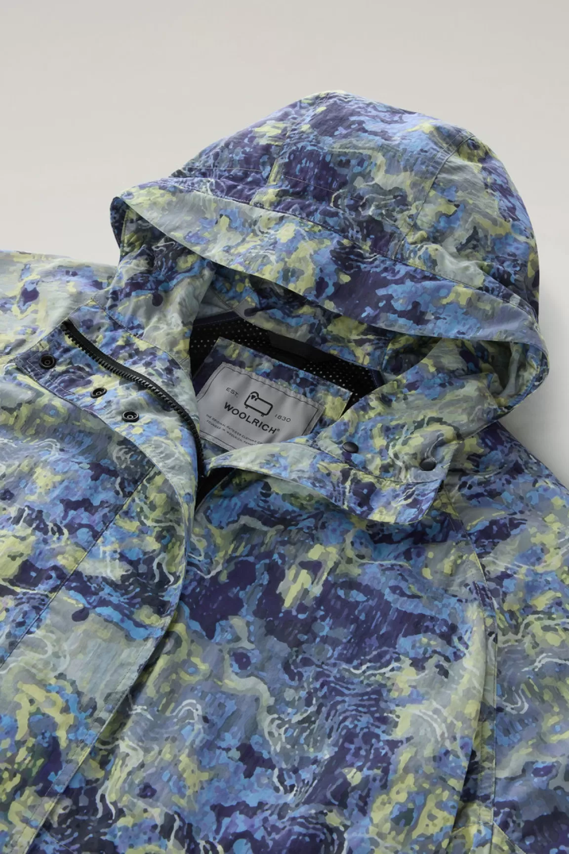Donna Woolrich Parka>Parka Con Cappuccio In Tessuto CORDURA Stampato