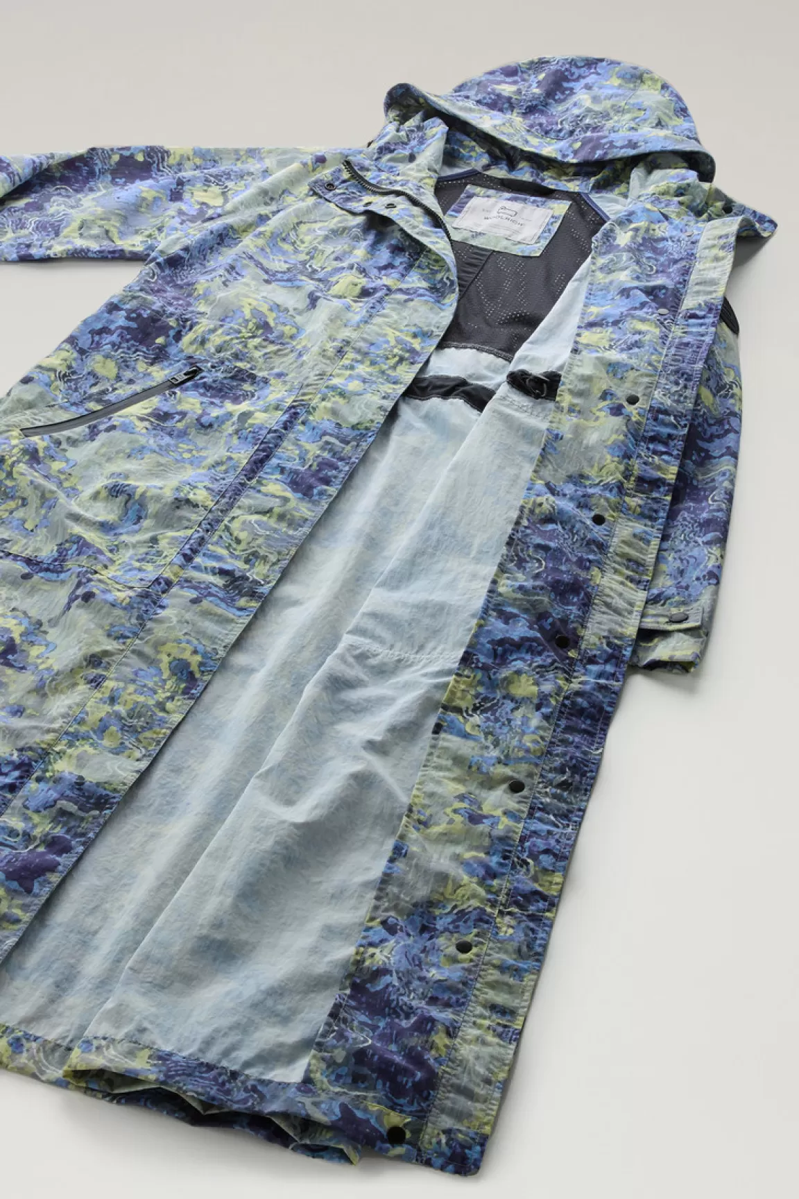 Donna Woolrich Parka>Parka Con Cappuccio In Tessuto CORDURA Stampato