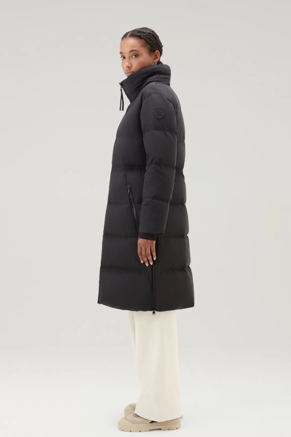 Donna Woolrich Piumini | Parka>Parka Lungo Imbottito  in Nylon Elasticizzato Con Cappuccio Staccabile