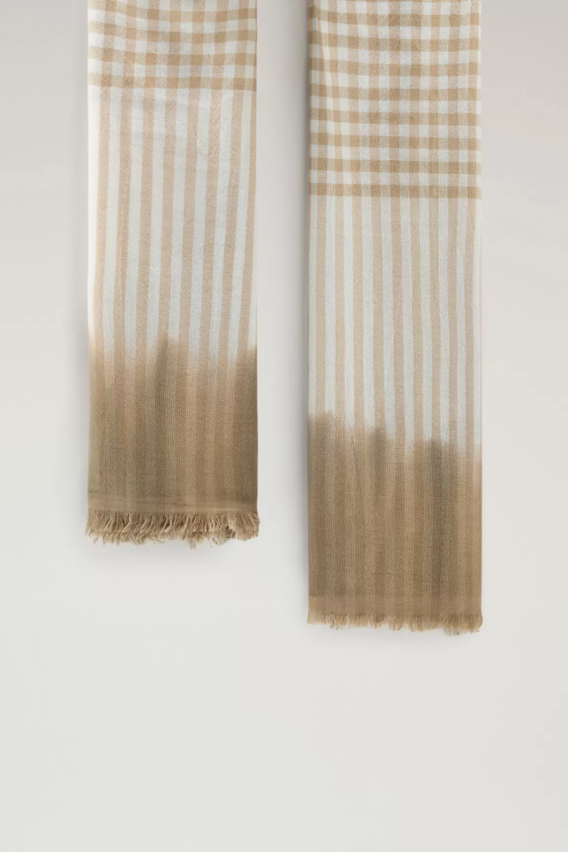 Donna Woolrich Sciarpe>Sciarpa In Misto Lana E Cotone Con Motivo Micro Check